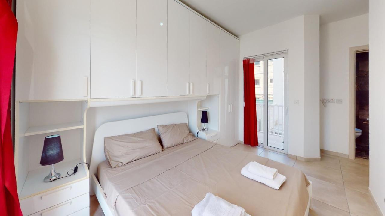 Modern Apartment In Gzira Екстер'єр фото